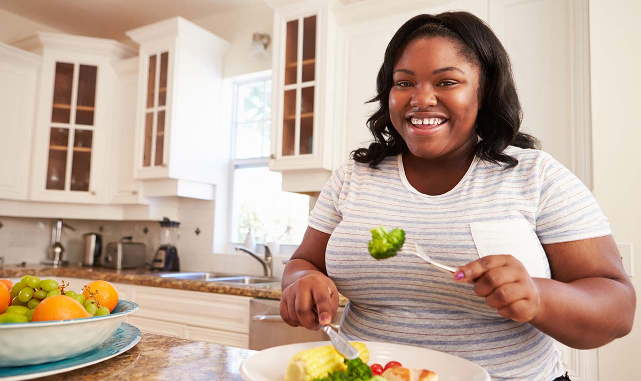 girl eating